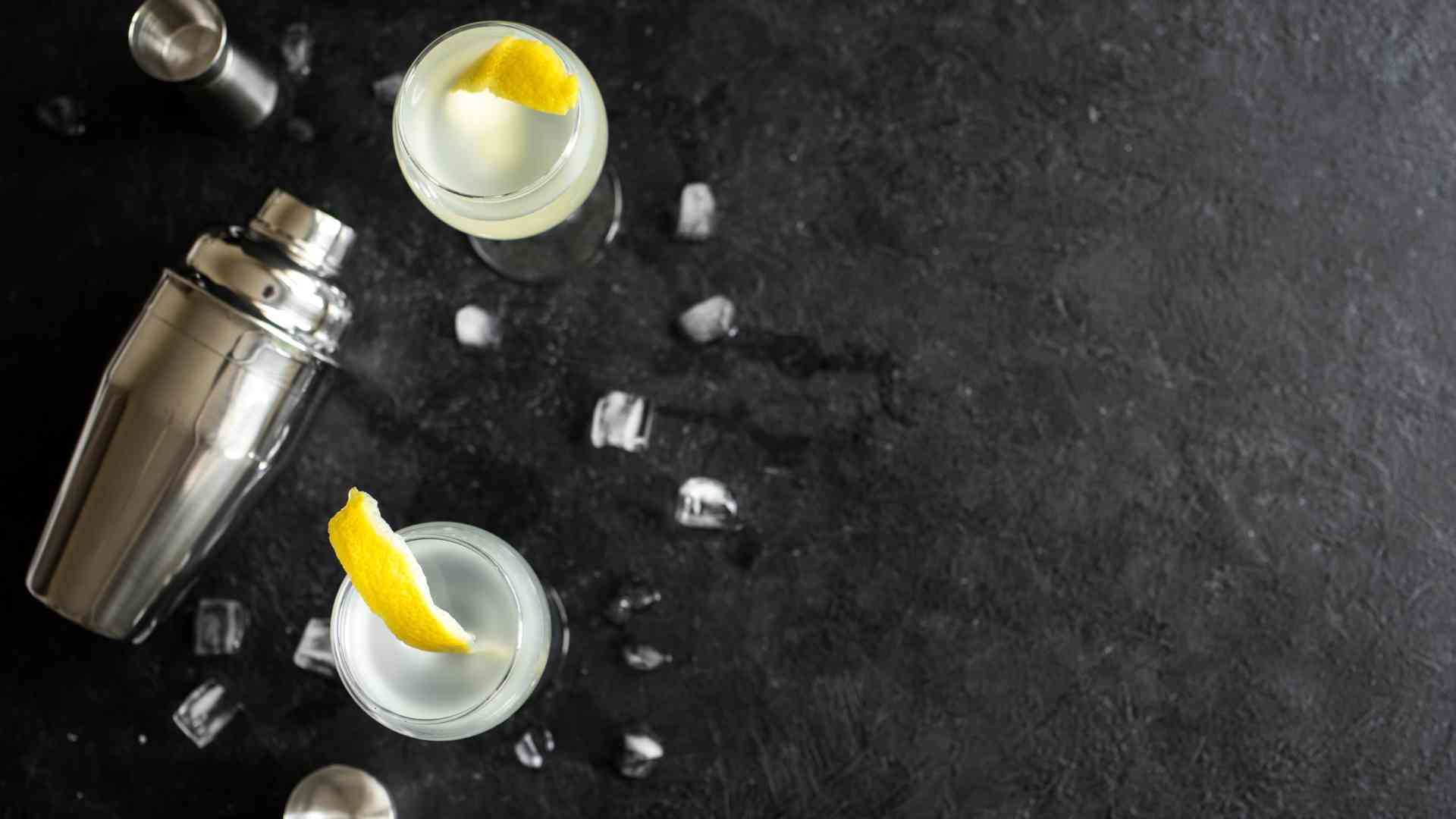 Come realizzare un Vesper Martini